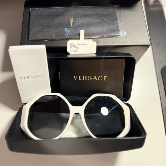 Versace Accessories - Versace Women's Black and White Sunglasses 💯 Authentic
